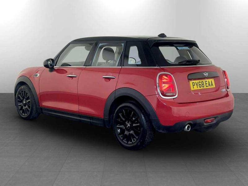 Used MINI Hatch 2018 for sale - 77077088: Photo 8