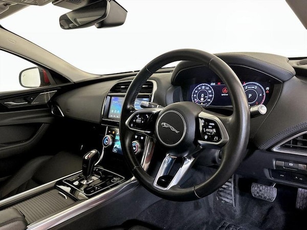 Used Jaguar XE 2020 for sale - 75712116: Photo 15