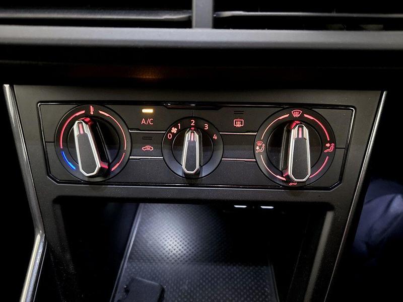 Used Volkswagen Polo 2021 for sale - 76580746: Photo 24