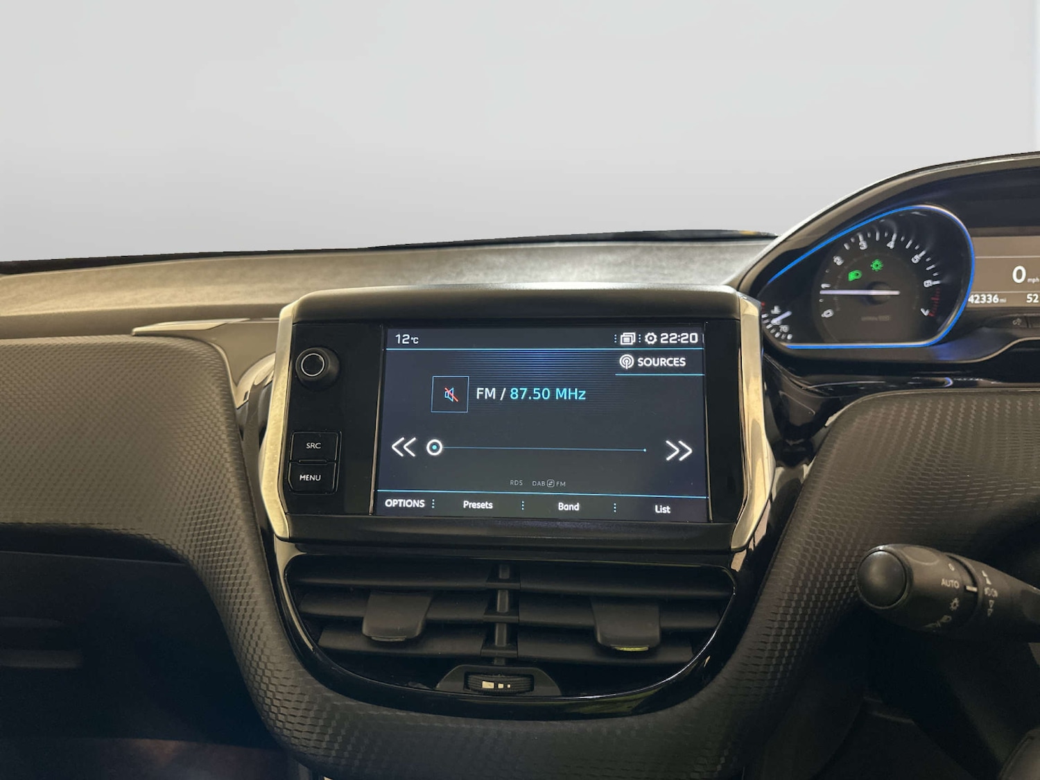 Used Peugeot 2008 2018 for sale - 78003735: Photo 21