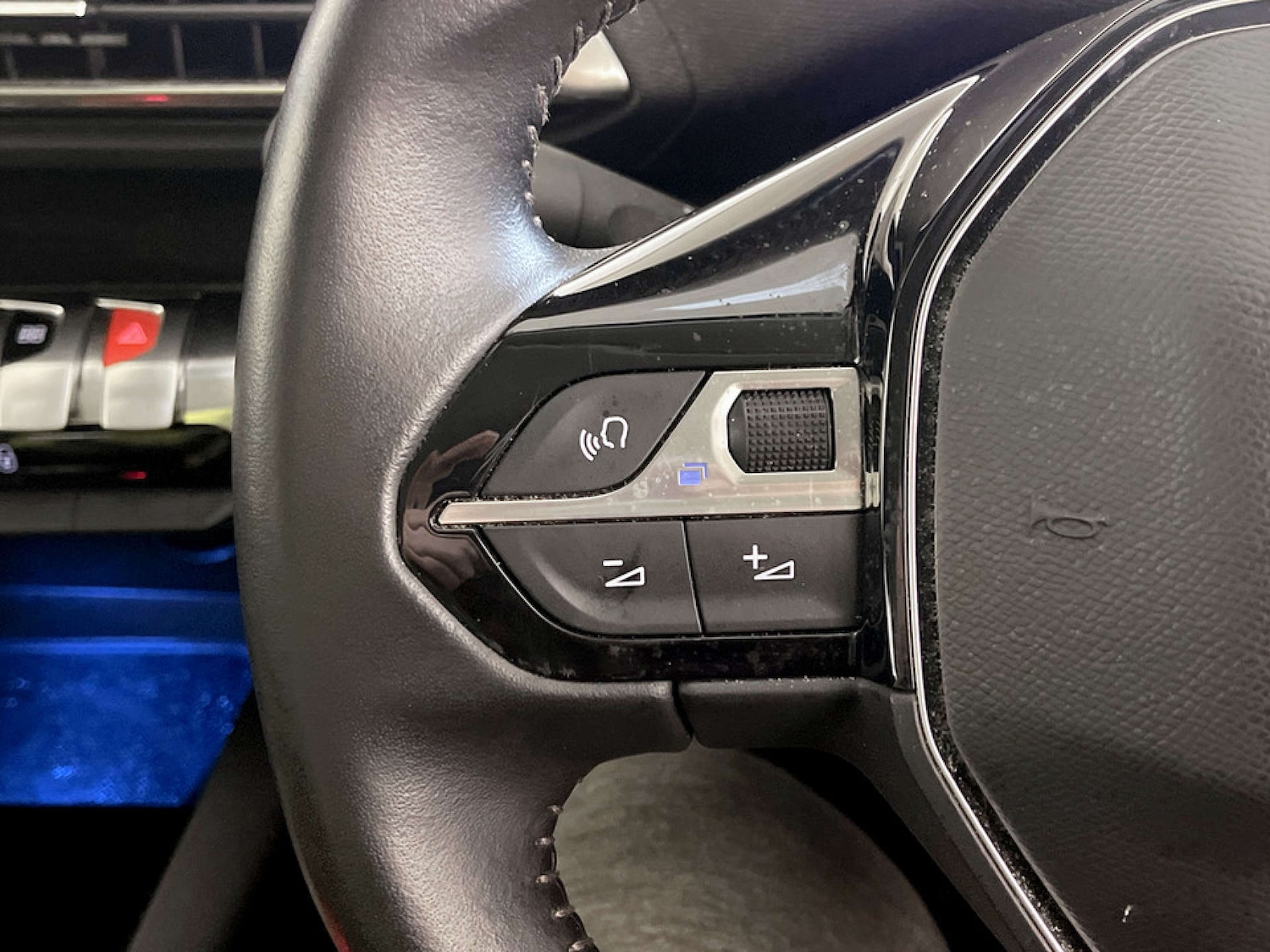 Used Peugeot 3008 2021 for sale - 77469965: Photo 16