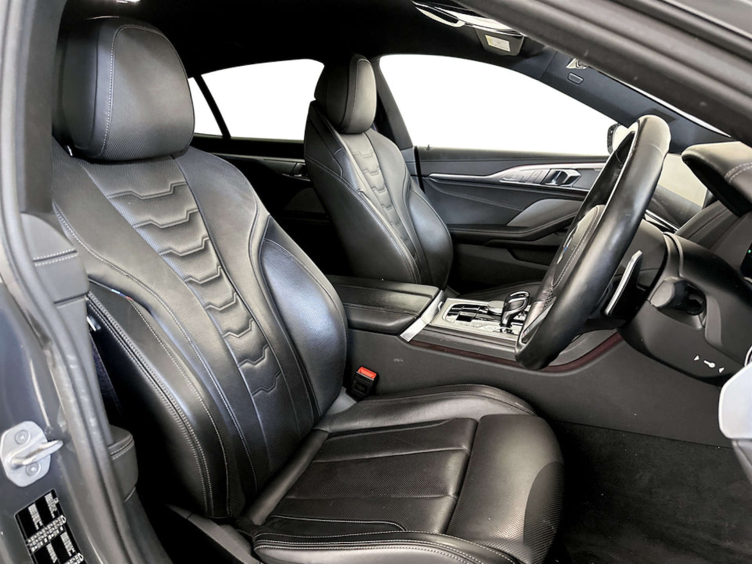 Used BMW 8 Series 2020 for sale - 77209995: Photo 13