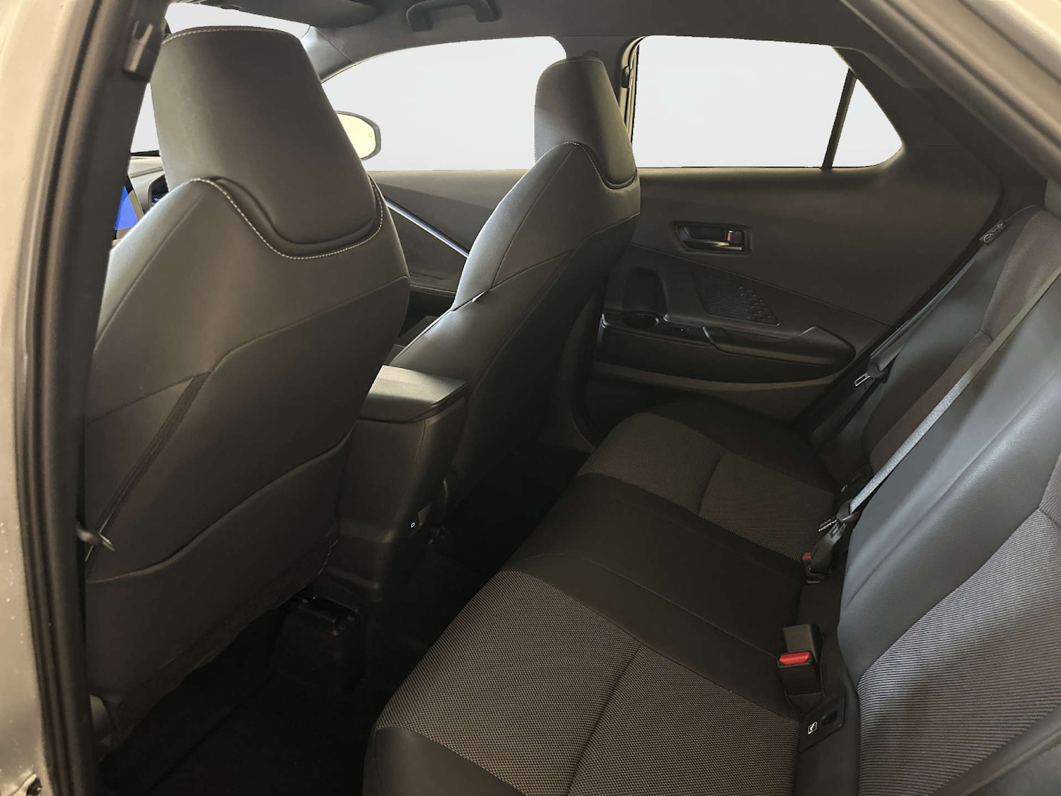 Used Toyota C-HR 2024 for sale - 77953343: Photo 14