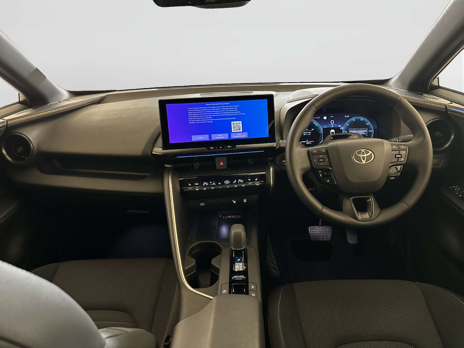 Used Toyota C-HR 2024 for sale - 77953343: Photo 3