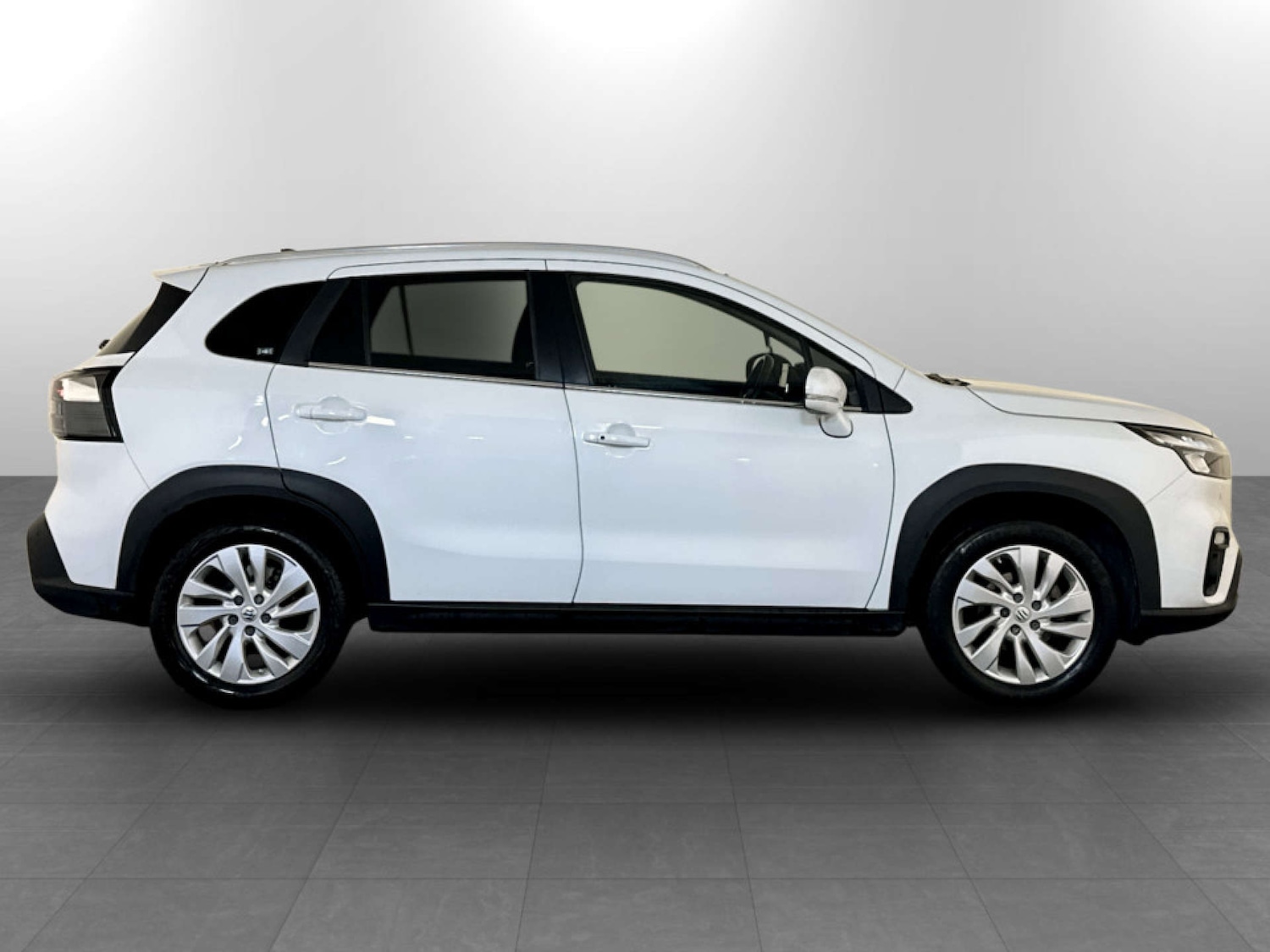 Used Suzuki SX4 S-Cross 2023 for sale - 77326120: Photo 11
