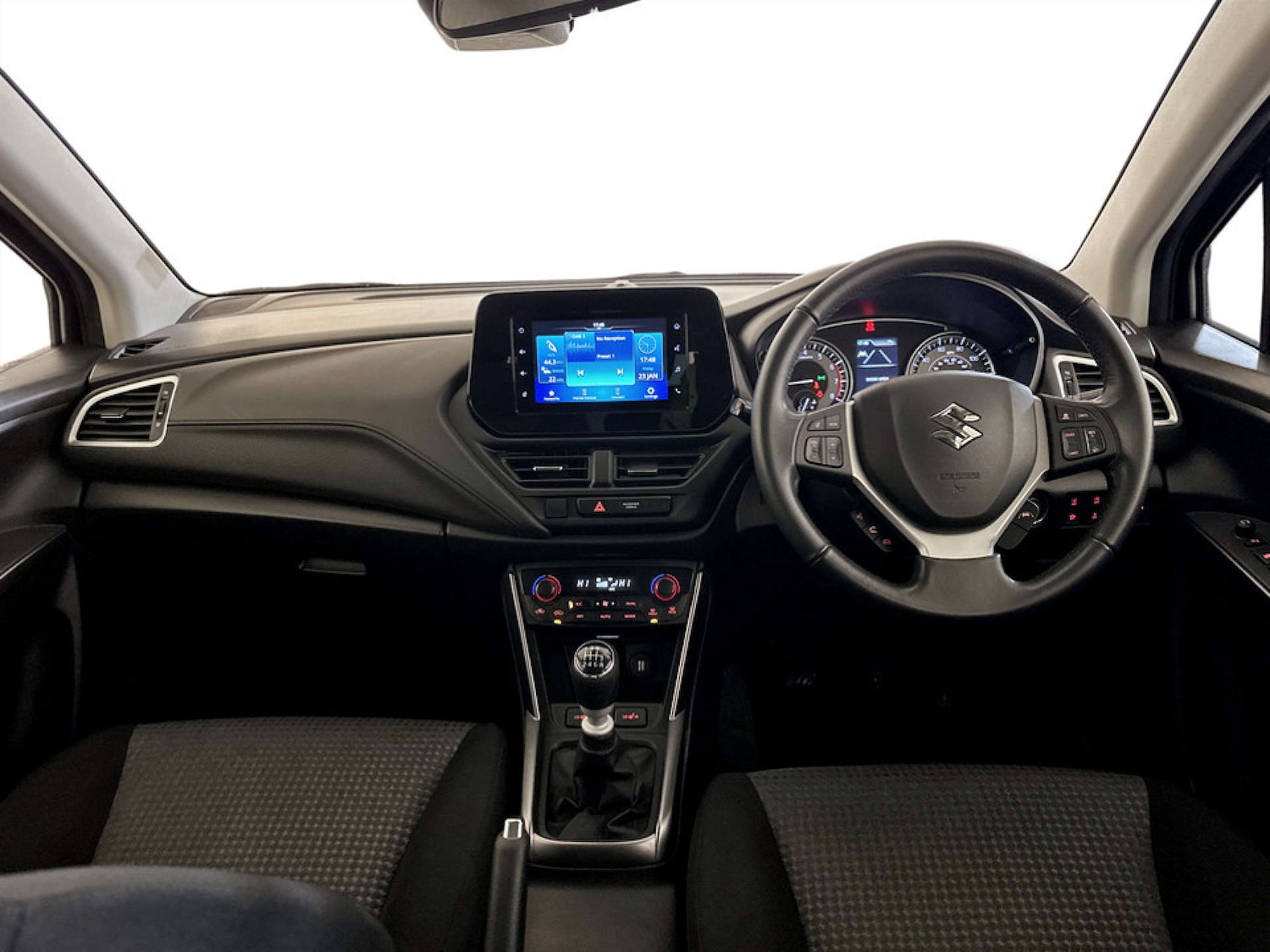 Used Suzuki SX4 S-Cross 2023 for sale - 77326120: Photo 3