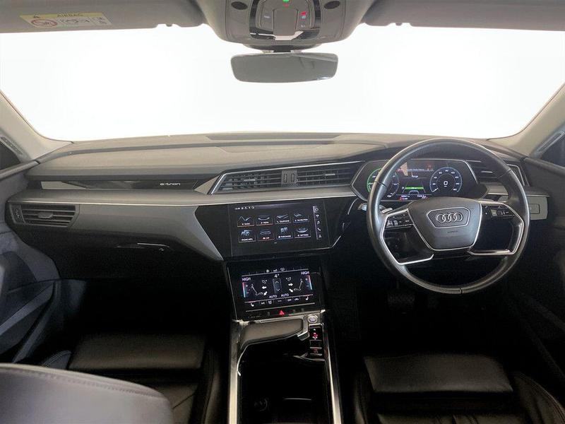 Used Audi e-tron 2021 for sale - 76637387: Photo 3
