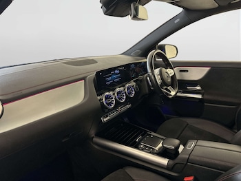 Used Mercedes-Benz EQA 2021 for sale - 77821599: Photo