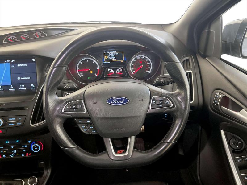 Used Ford Focus 2017 for sale - 77157307: Photo 16