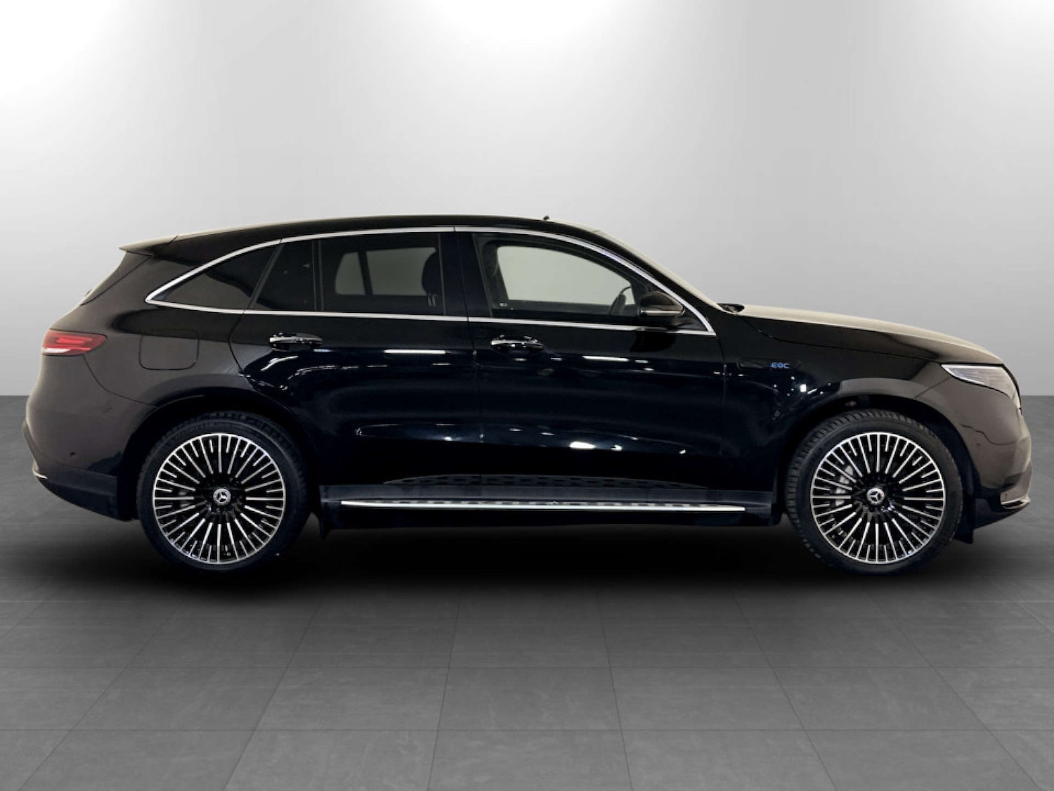 Used Mercedes-Benz EQC 2022 for sale - 77780921: Photo 11