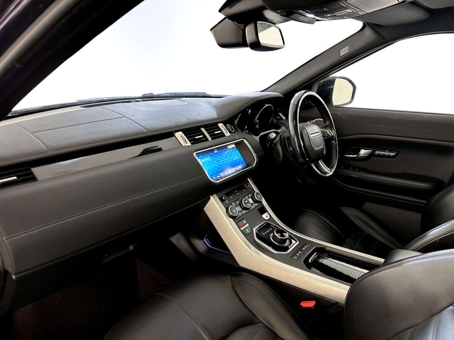 Used Land Rover Range Rover Evoque 2018 for sale - 77409786: Photo 12