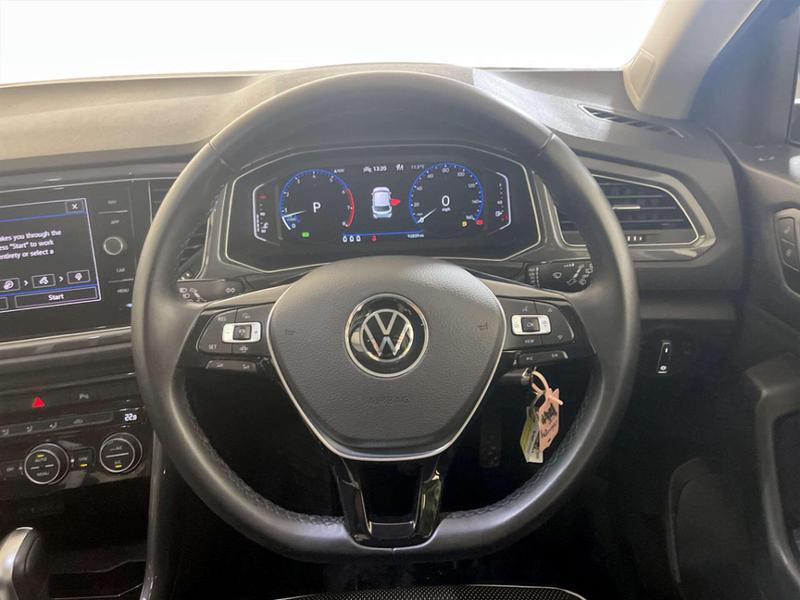 Used Volkswagen T-Roc 2022 for sale - 76882799: Photo 17