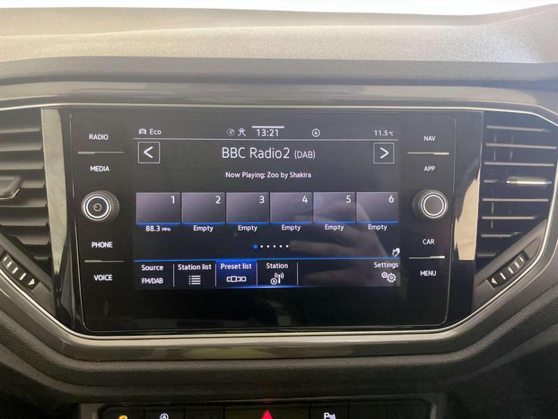 Used Volkswagen T-Roc 2022 for sale - 76882799: Photo 25