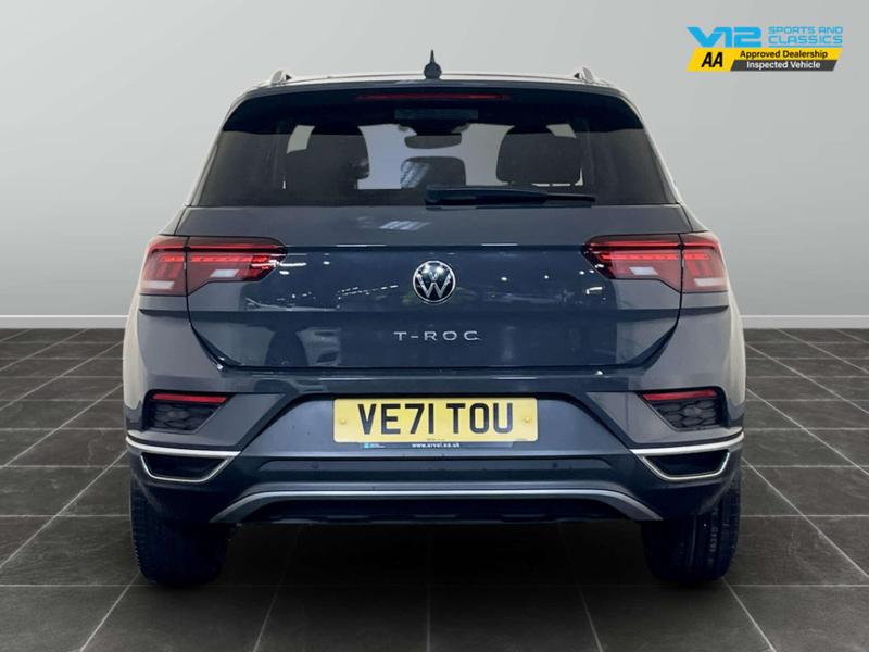 Used Volkswagen T-Roc 2022 for sale - 76882799: Photo 9