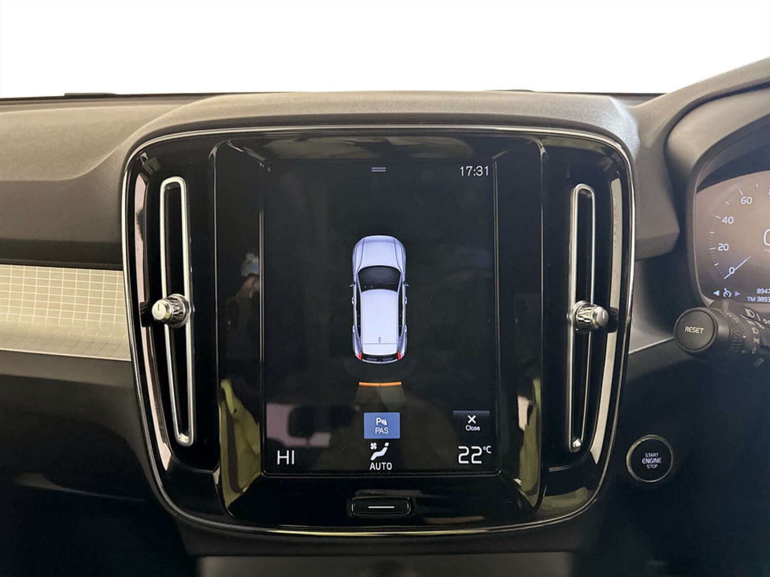 Used Volvo XC40 2022 for sale - 77249259: Photo 20