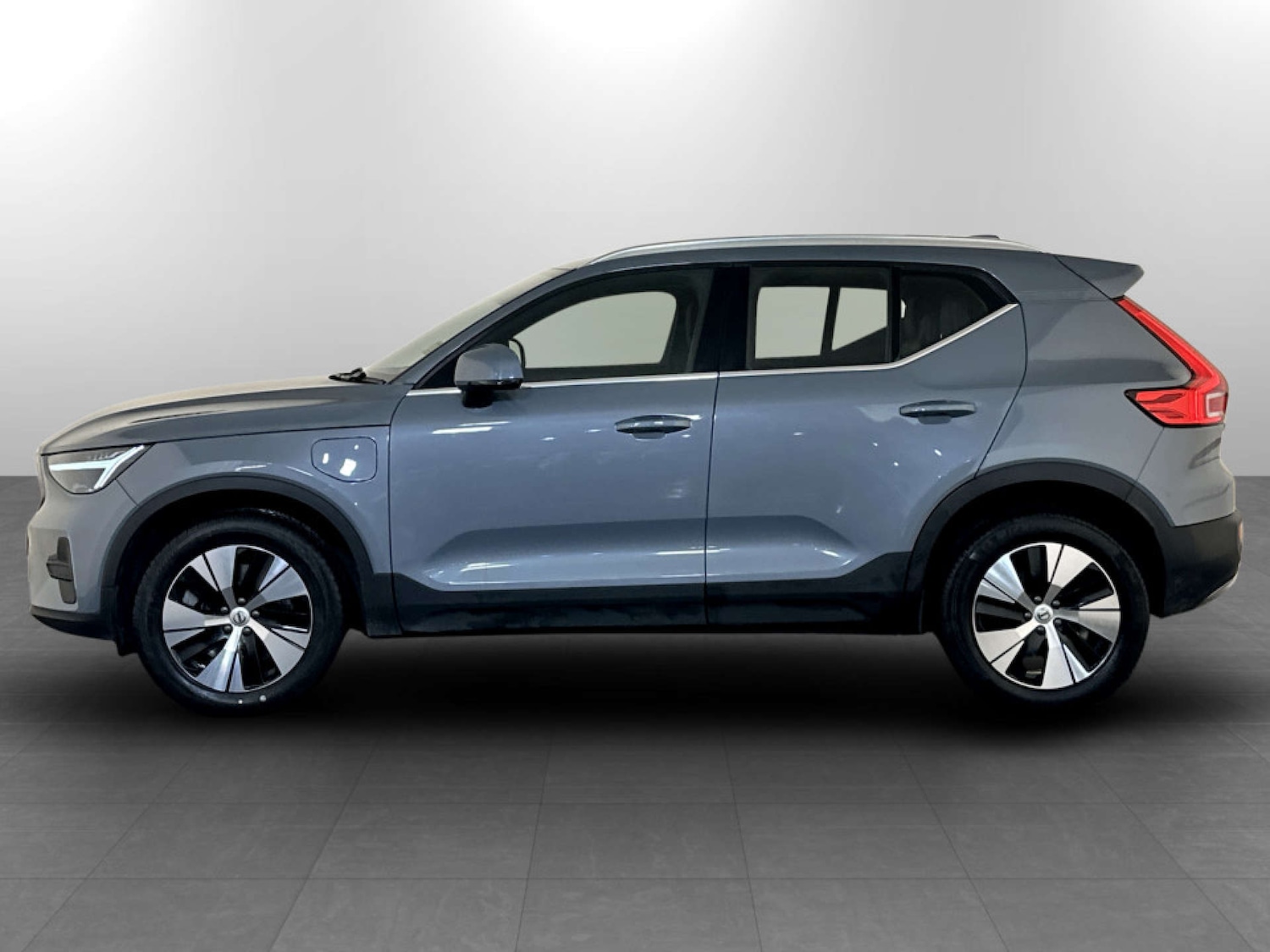 Used Volvo XC40 2022 for sale - 77249259: Photo 7
