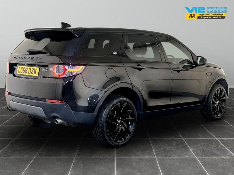 Used Land Rover Discovery Sport 2018 for sale - 76653393: Photo 10