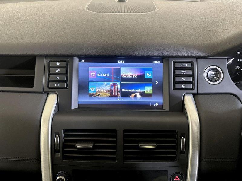 Used Land Rover Discovery Sport 2018 for sale - 76653393: Photo 24