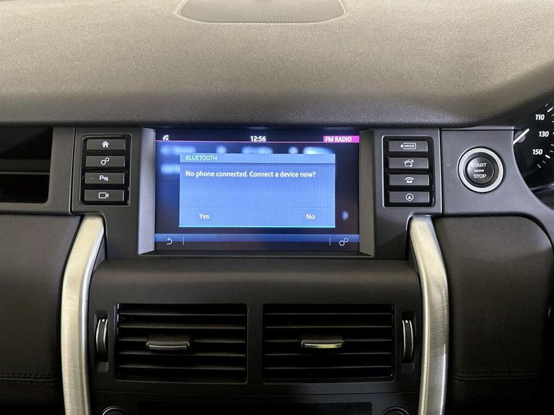 Used Land Rover Discovery Sport 2018 for sale - 76653393: Photo 25