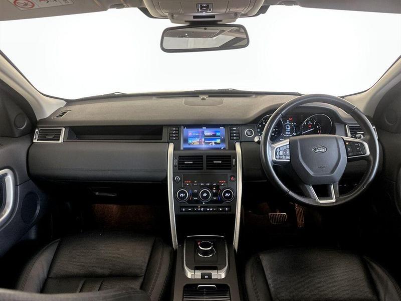 Used Land Rover Discovery Sport 2018 for sale - 76653393: Photo 3