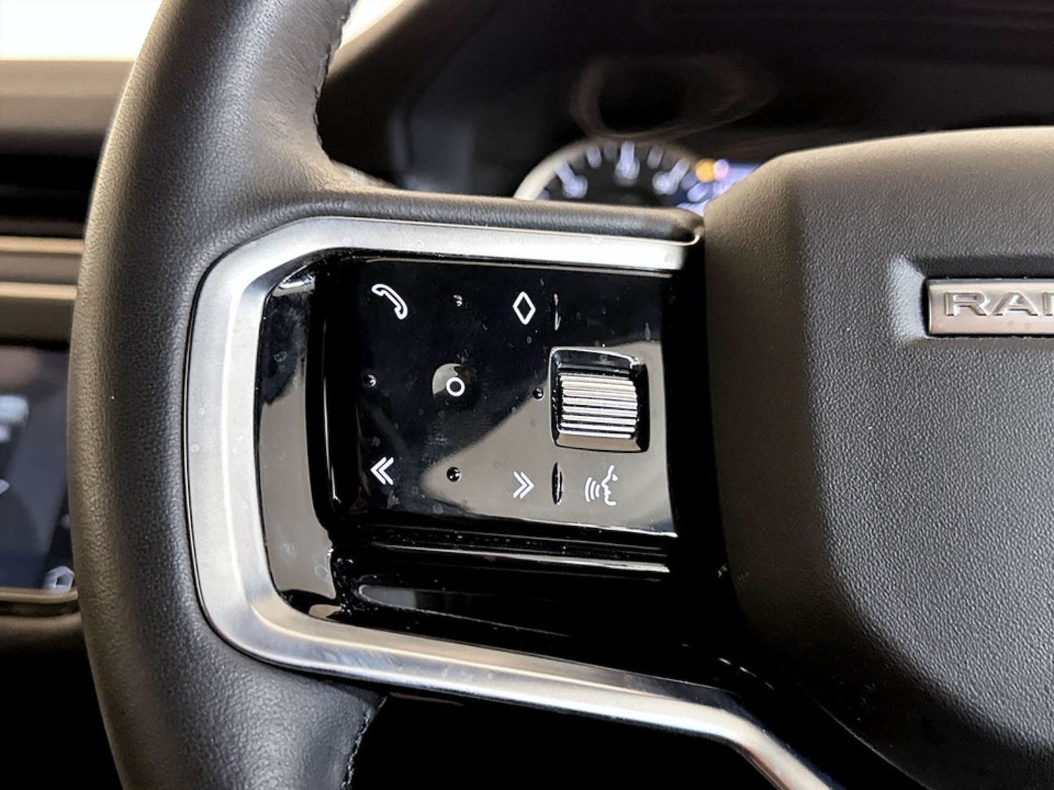 Used Land Rover Range Rover Evoque 2022 for sale - 77370968: Photo 18