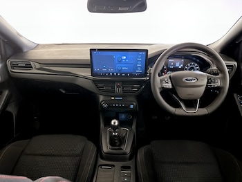 Used Ford Focus 2022 for sale - 75441461: Photo