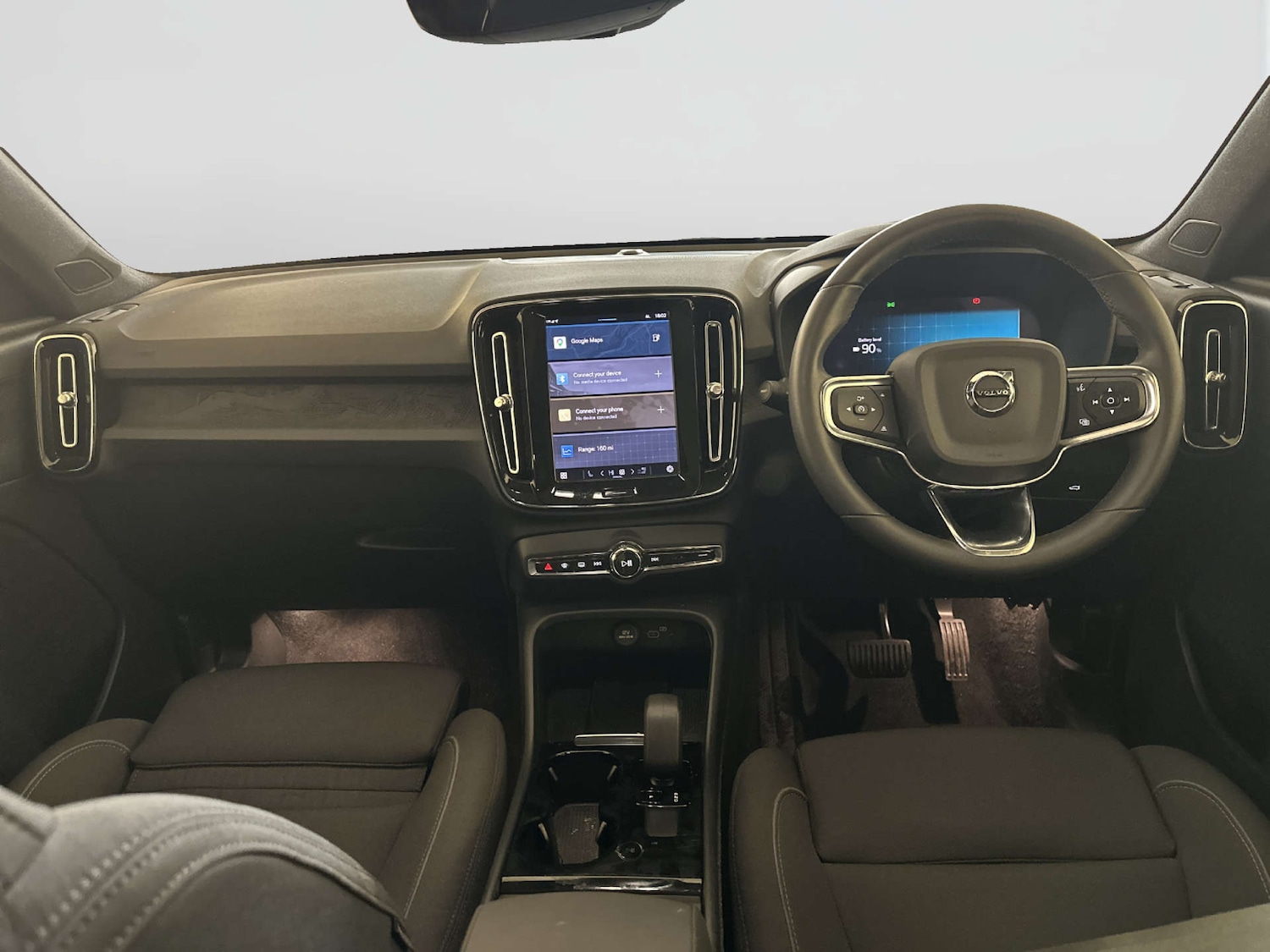 Used Volvo C40 2023 for sale - 77968978: Photo 3