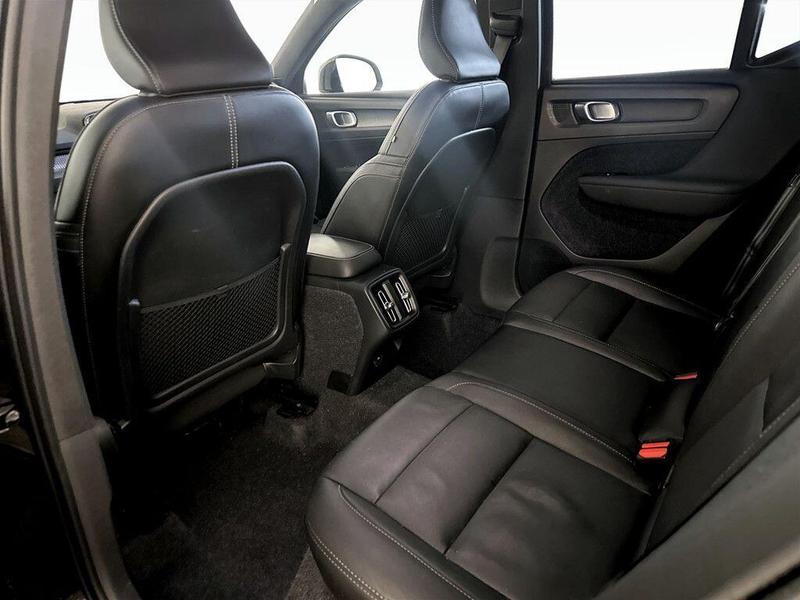 Used Volvo XC40 for sale - 76467749: Photo 14