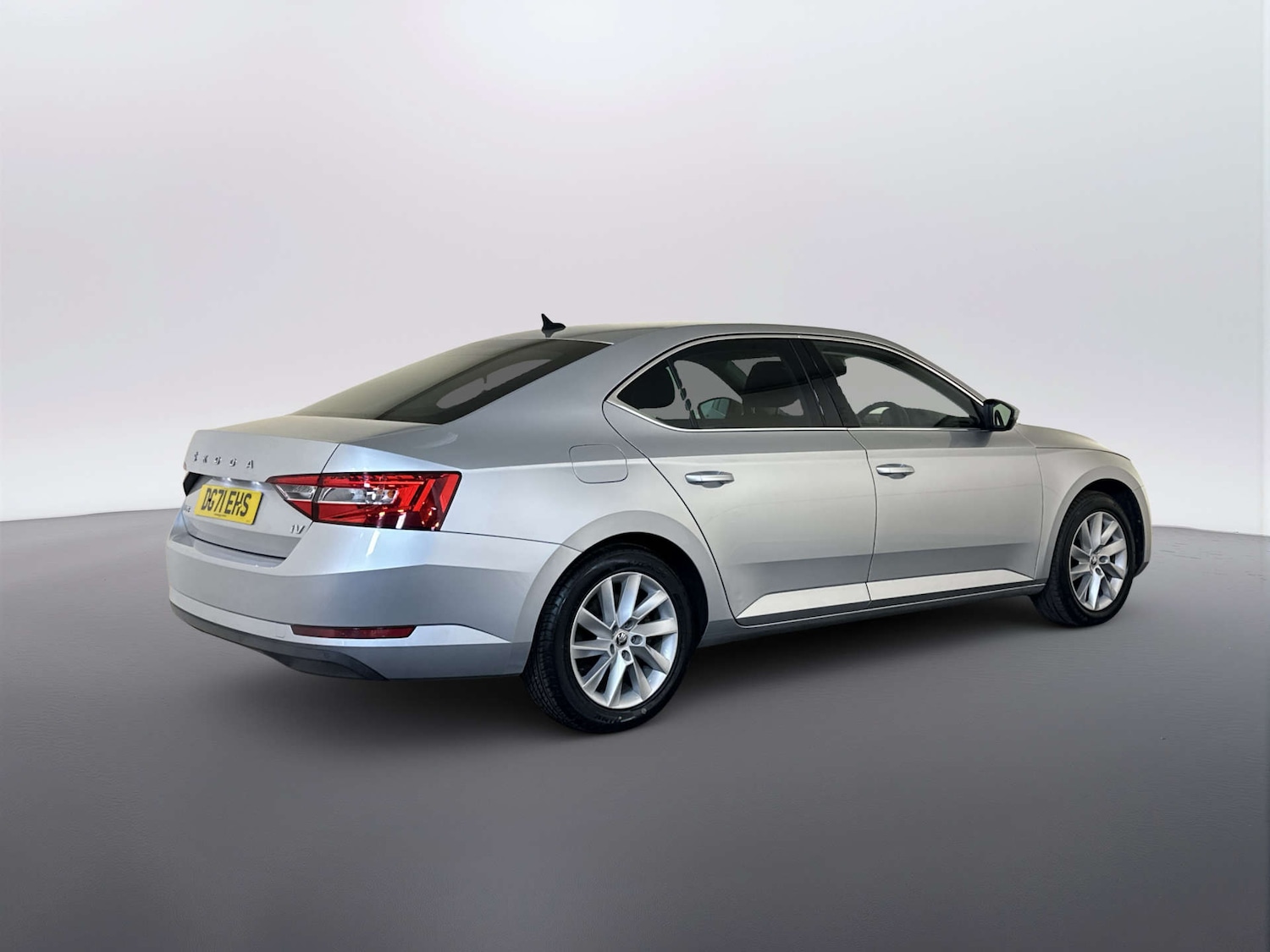 Used Skoda Superb 2021 for sale - 78083356: Photo 10