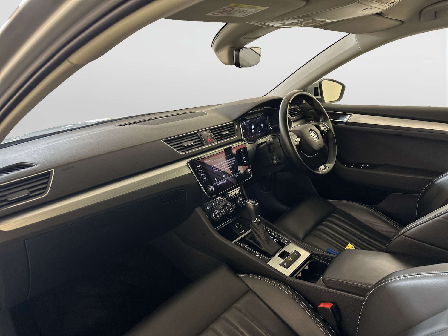 Used Skoda Superb 2021 for sale - 78083356: Photo 12