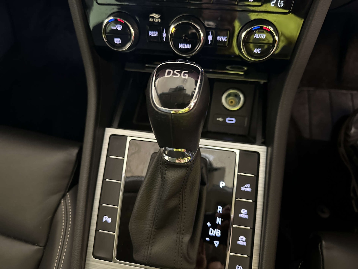 Used Skoda Superb 2021 for sale - 78083356: Photo 25