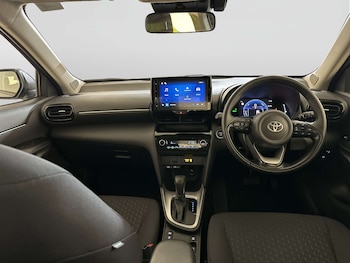 Used Toyota Yaris Cross 2025 for sale - 78392625: Photo