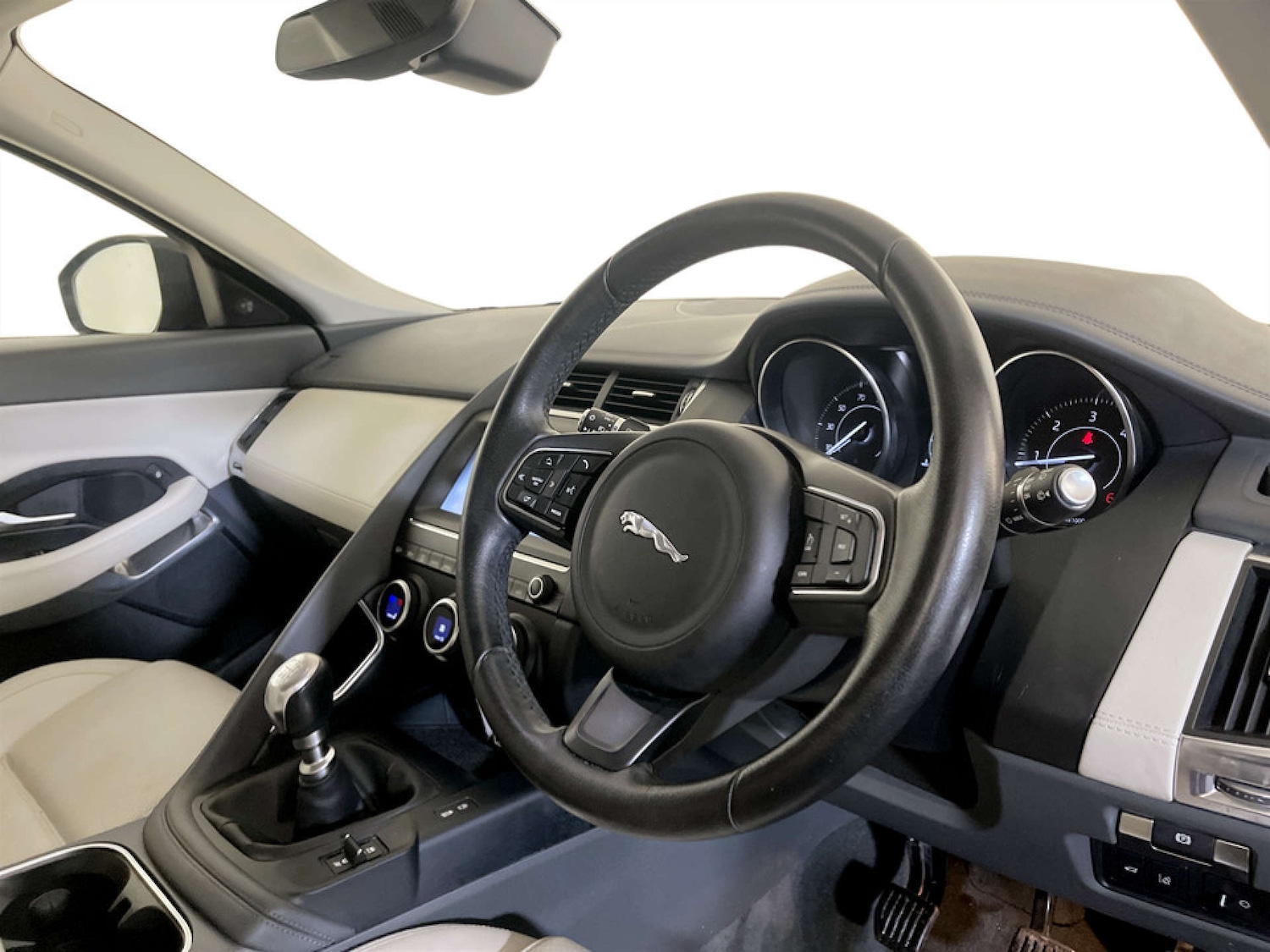 Used Jaguar E-Pace 2018 for sale - 77211738: Photo 15