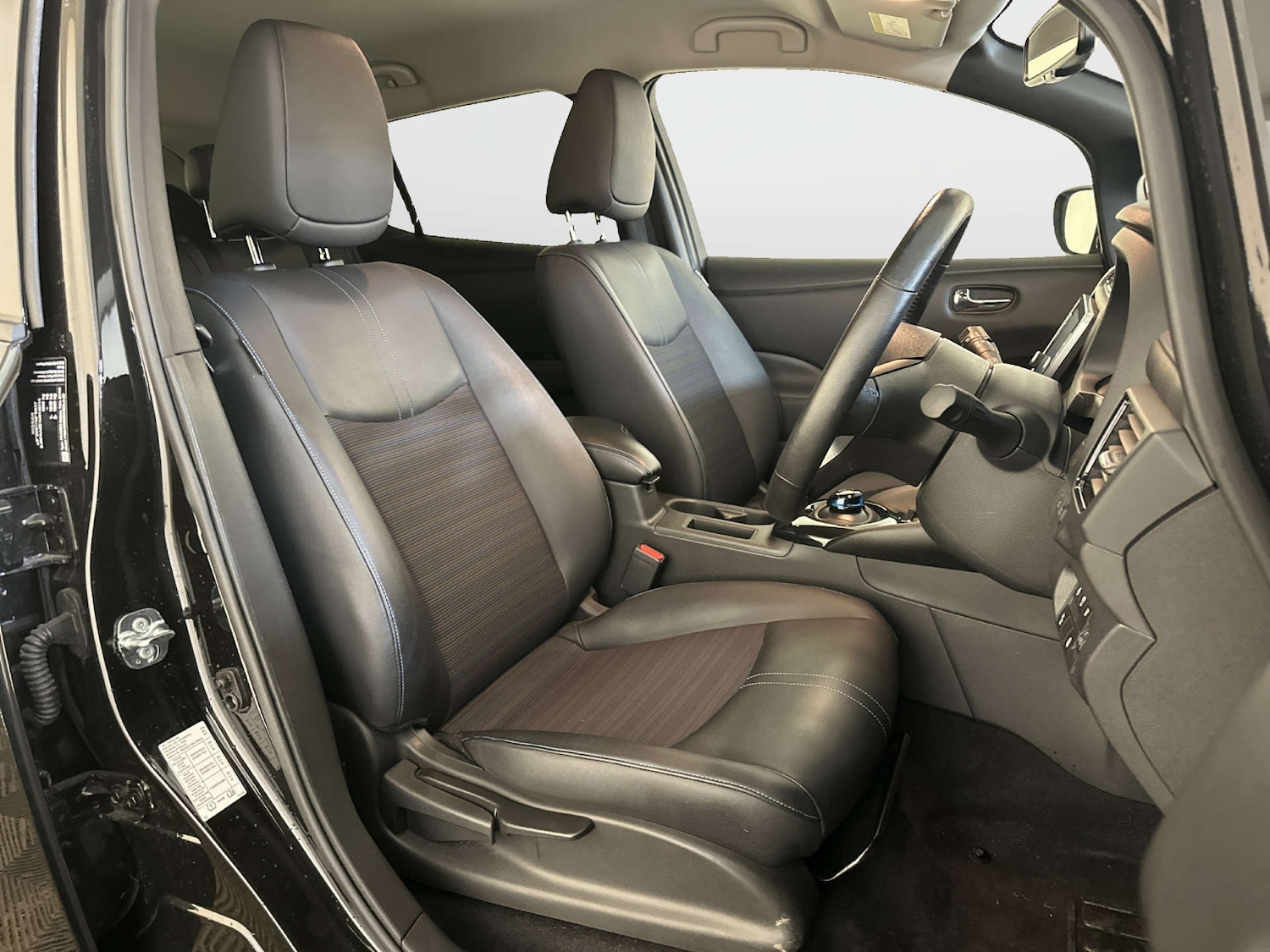 Used Nissan Leaf 2021 for sale - 78031021: Photo 13