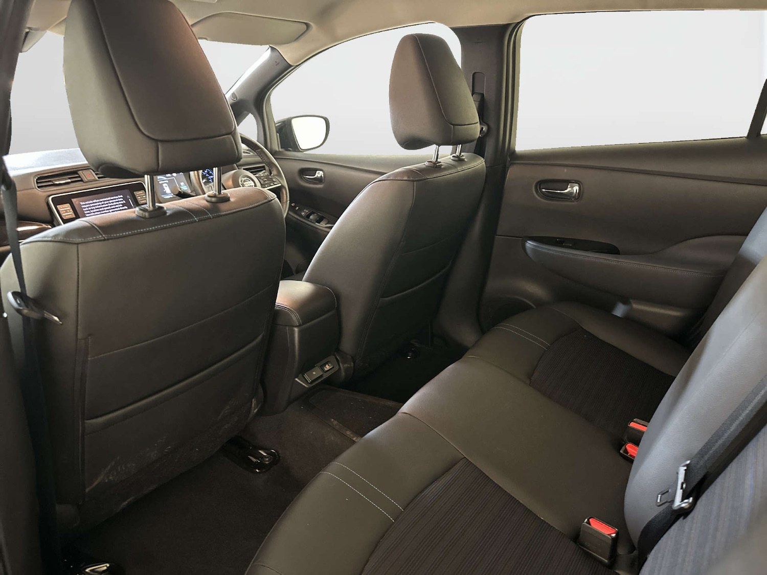 Used Nissan Leaf 2021 for sale - 78031021: Photo 14