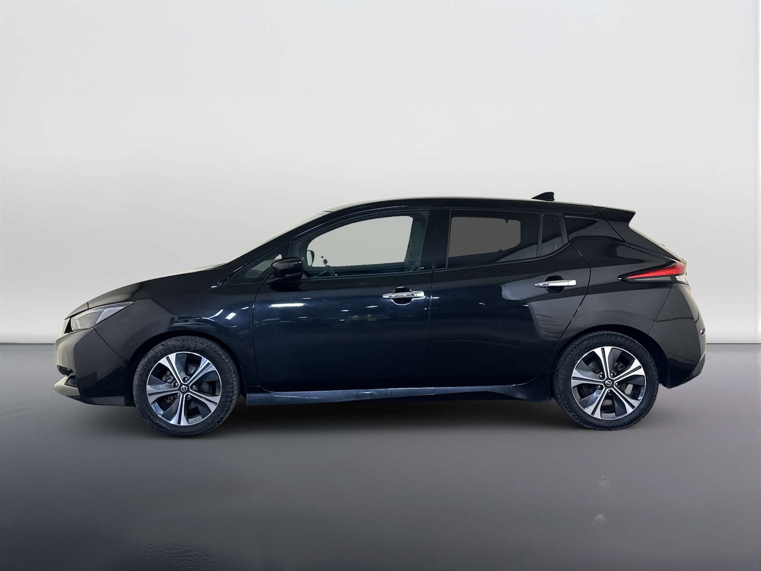 Used Nissan Leaf 2021 for sale - 78031021: Photo 7