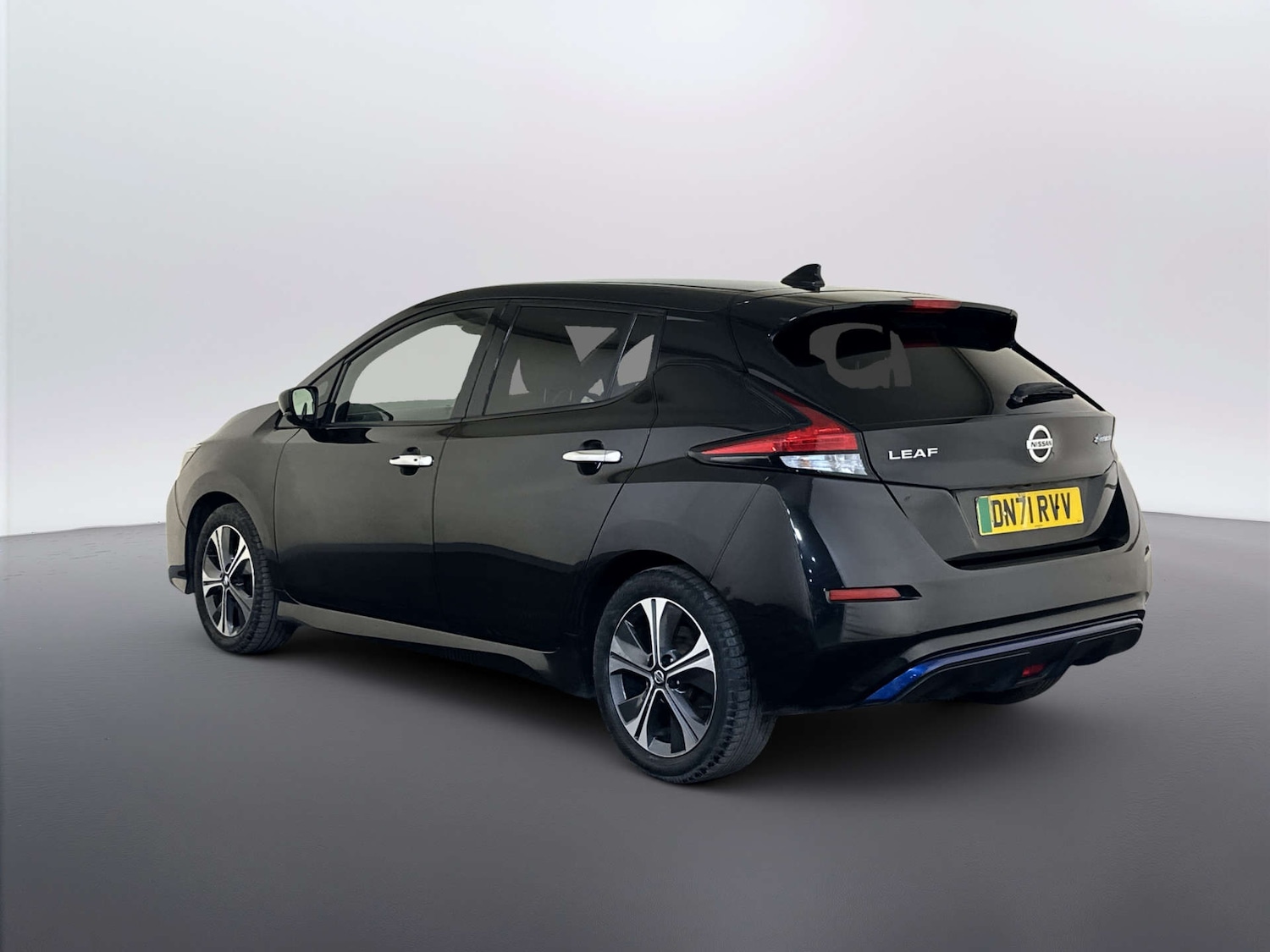 Used Nissan Leaf 2021 for sale - 78031021: Photo 8