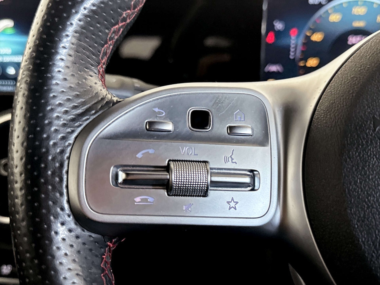 Used Mercedes-Benz GLB 2020 for sale - 77342162: Photo 18