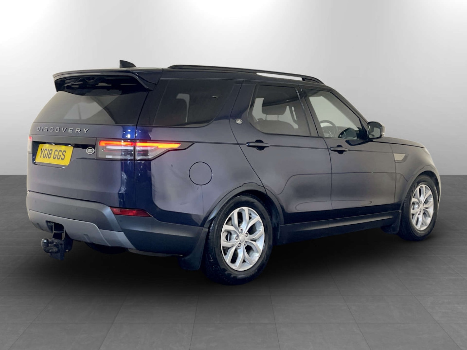 Used Land Rover Discovery 2018 for sale - 77380677: Photo 10