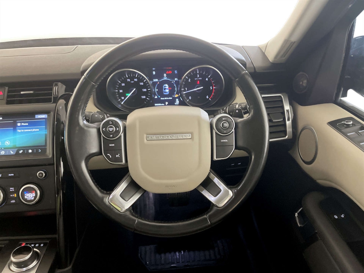 Used Land Rover Discovery 2018 for sale - 77380677: Photo 18