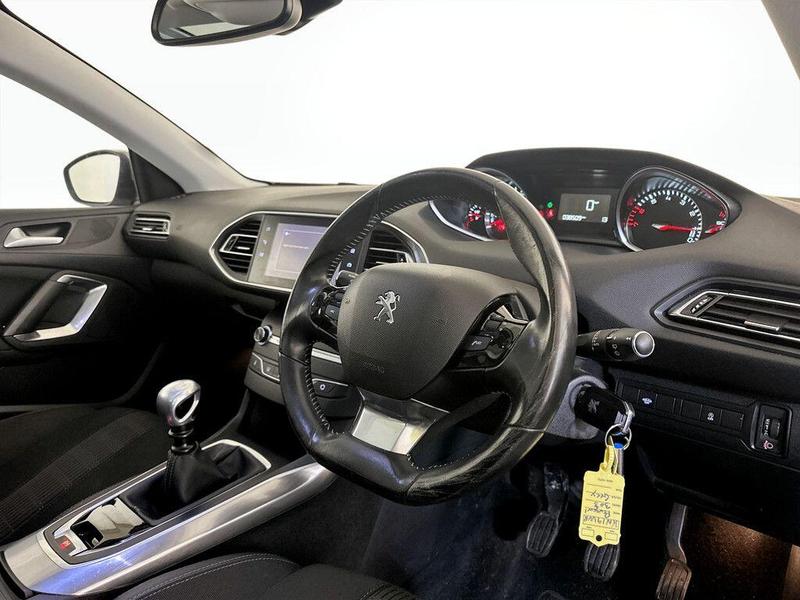 Used Peugeot 308 2019 for sale - 76488600: Photo 13