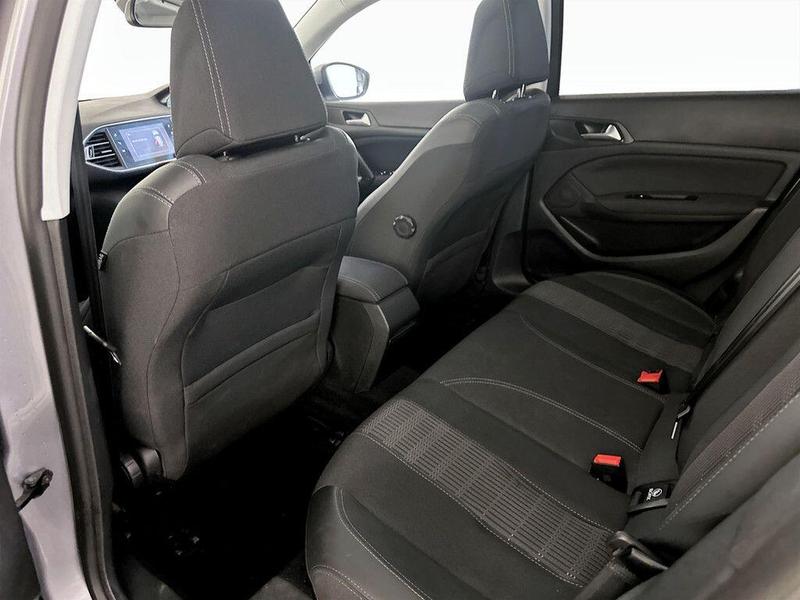 Used Peugeot 308 2019 for sale - 76488600: Photo 15