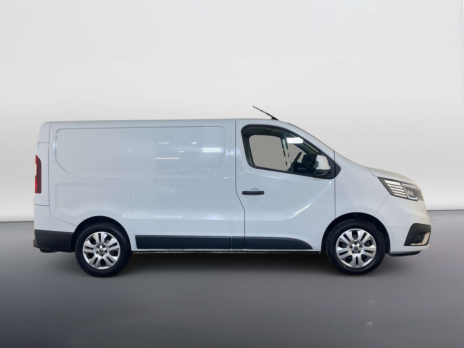 Used Renault Trafic 2022 for sale - 77953323: Photo 10