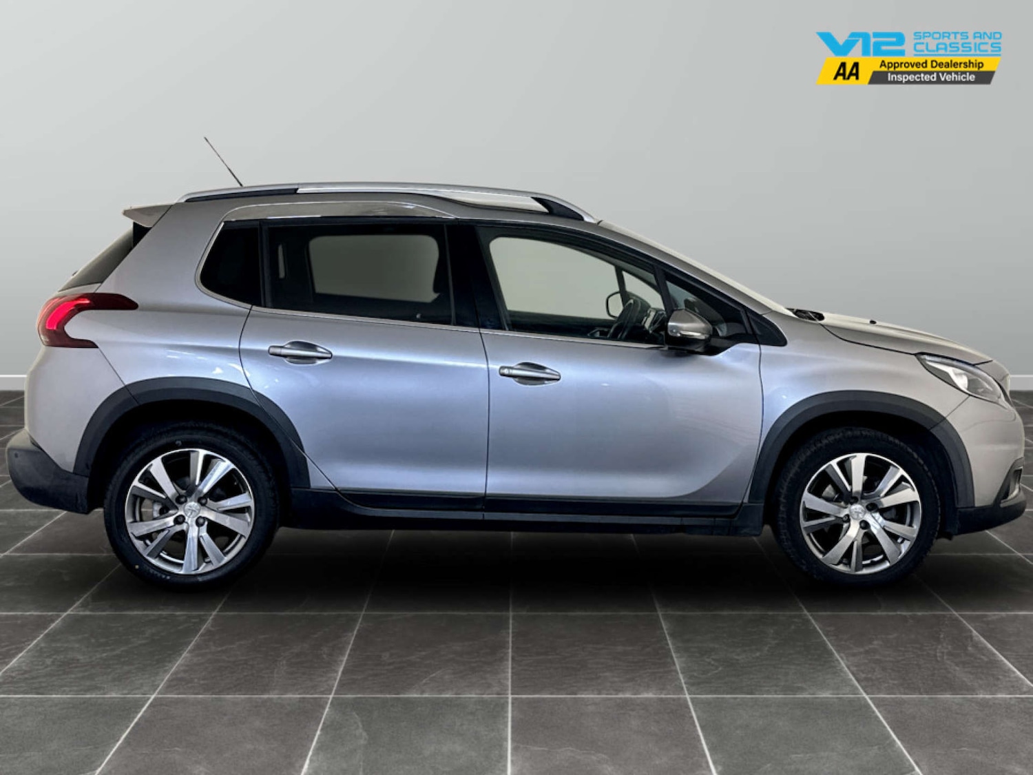 Used Peugeot 2008 2019 for sale - 77326083: Photo 11