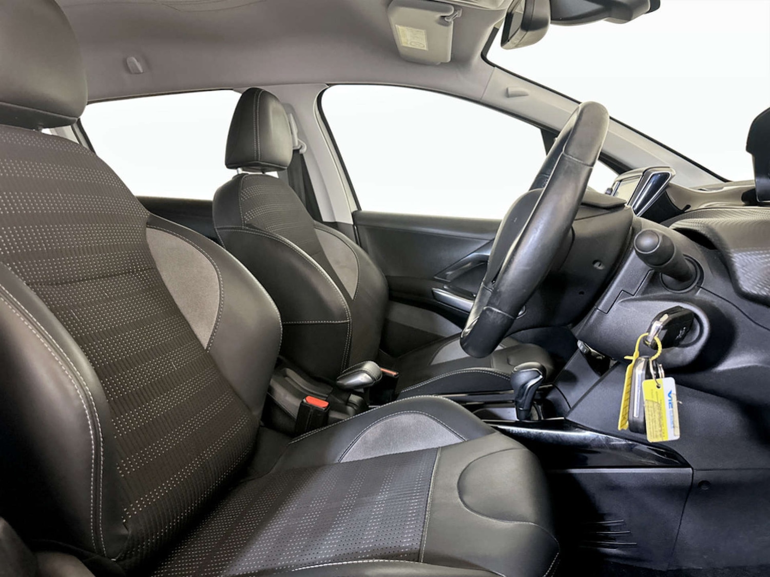 Used Peugeot 2008 2019 for sale - 77326083: Photo 13