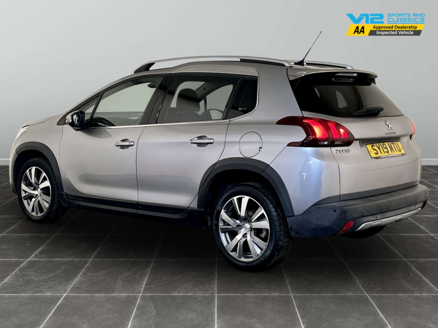 Used Peugeot 2008 2019 for sale - 77326083: Photo 8