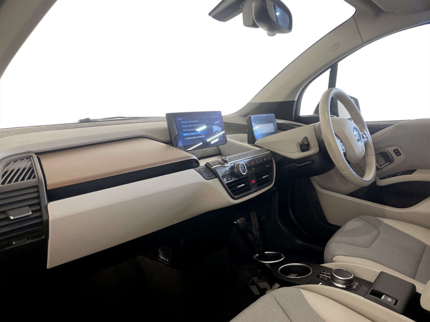 Used BMW i3 2019 for sale - 77342201: Photo 12