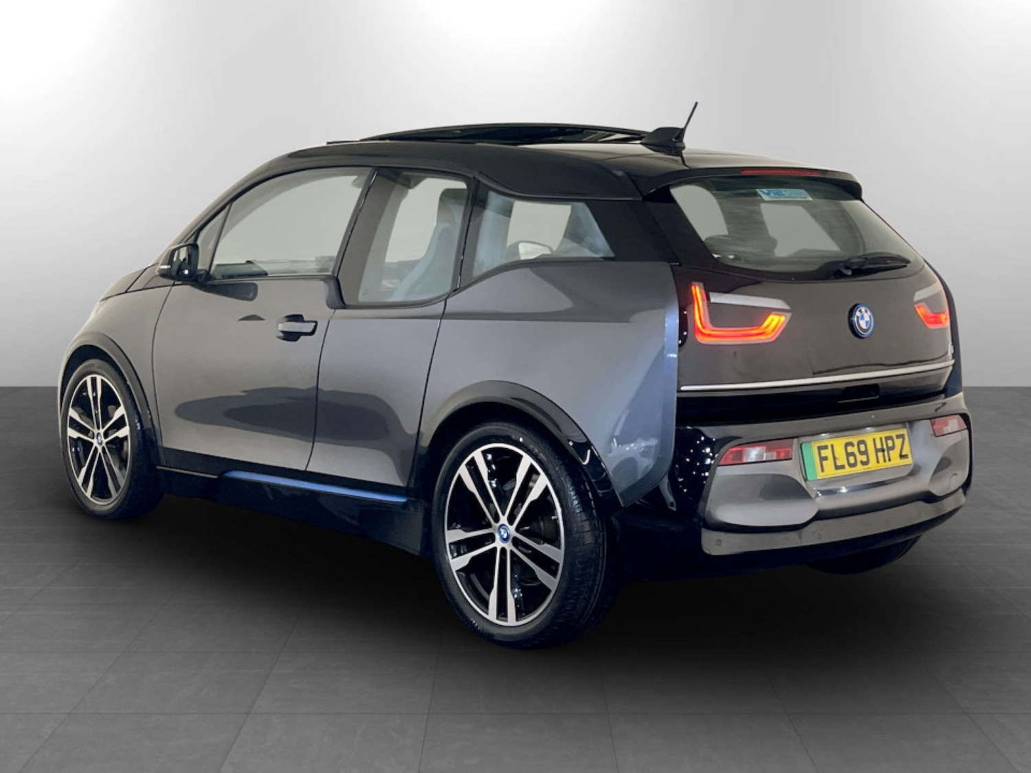 Used BMW i3 2019 for sale - 77342201: Photo 8