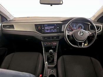 Used Volkswagen Polo 2021 for sale - 76807206: Photo