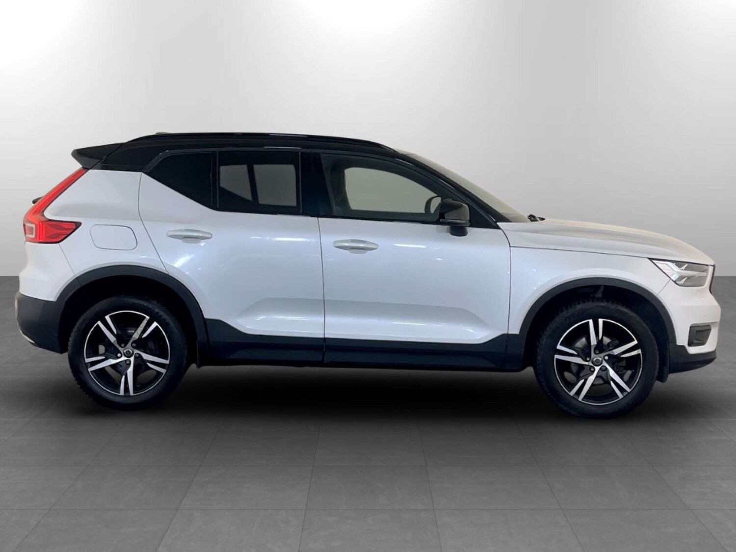 Used Volvo XC40 2019 for sale - 77609452: Photo 11